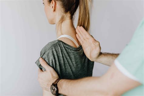 odds of being paralyzed by chiropractor|80+ Chiropractic Injuries Statistics, Facts & Demographics.